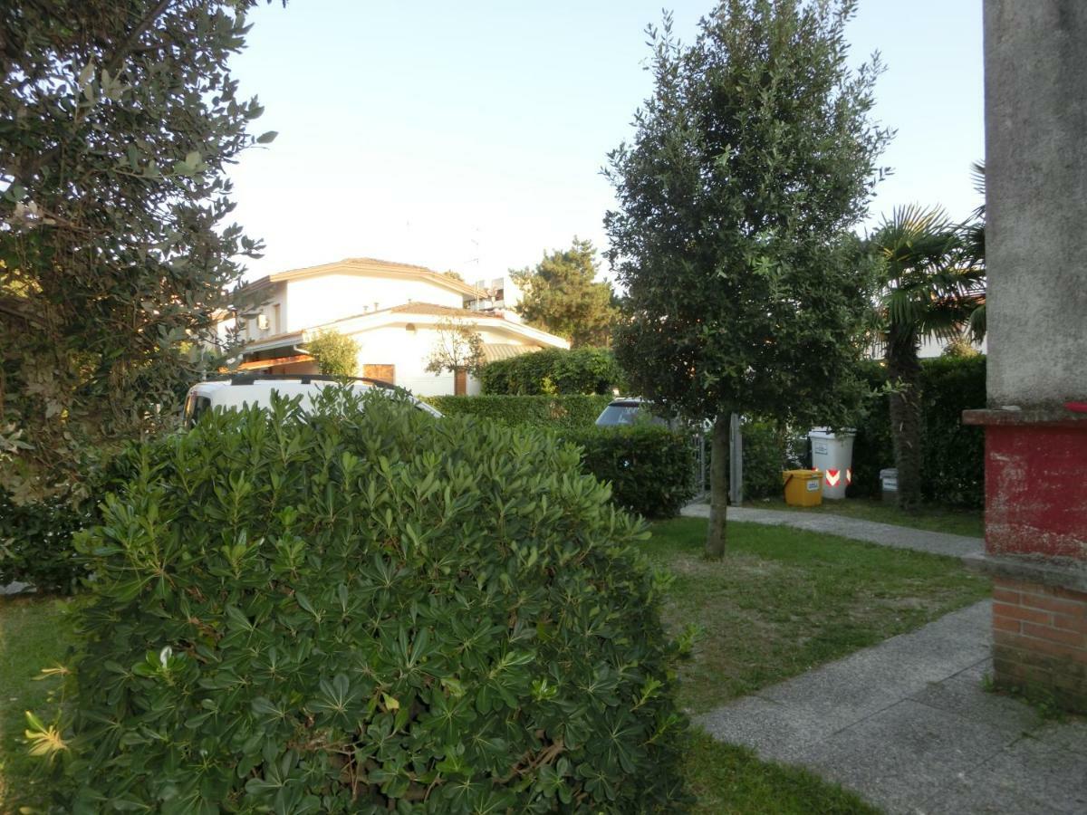 Villa Federica Бибионе Экстерьер фото